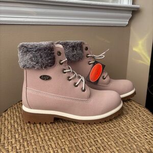 Lugz Women’s Convoy faux fur ankle boots in blush/soft pink size 7.5 waterproof
